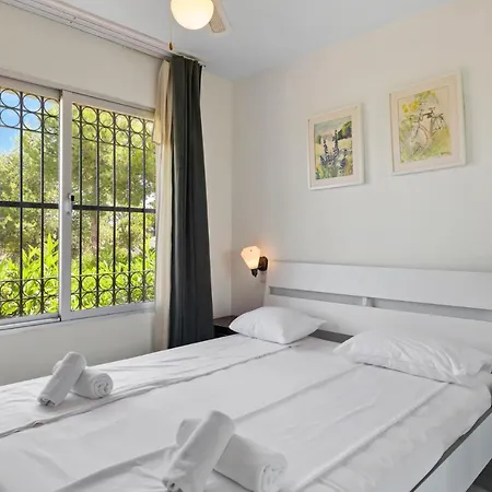 Garden Pool In Mijas By Costarentals - Ref 209 Apartamento Fuengirola
